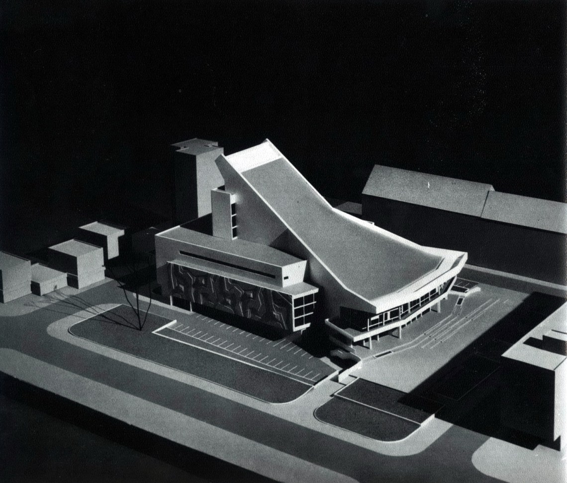 A színház megvalósult, végső változata. (forrás: GYŐRITERV-es kiadvány)