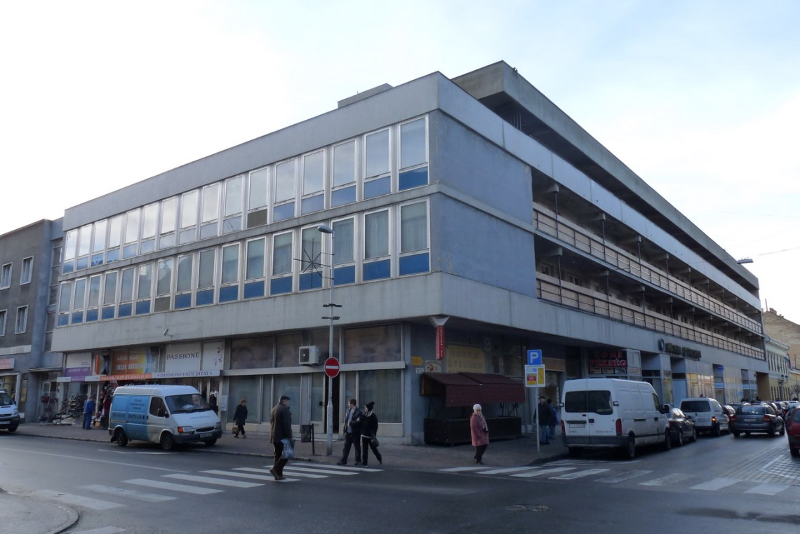 A megvalósult ház 2012-ben. (fotó: HG)