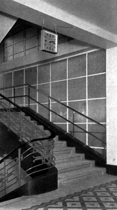 Az OTI lépcsőháza. (forrás: MÉM, 1938)
